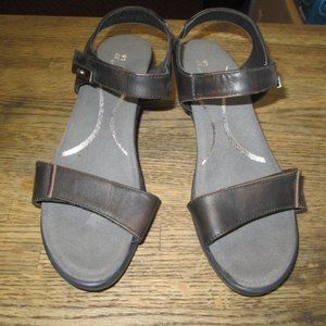 Women's NAOT Leather Sandals, Coal, 37 New
